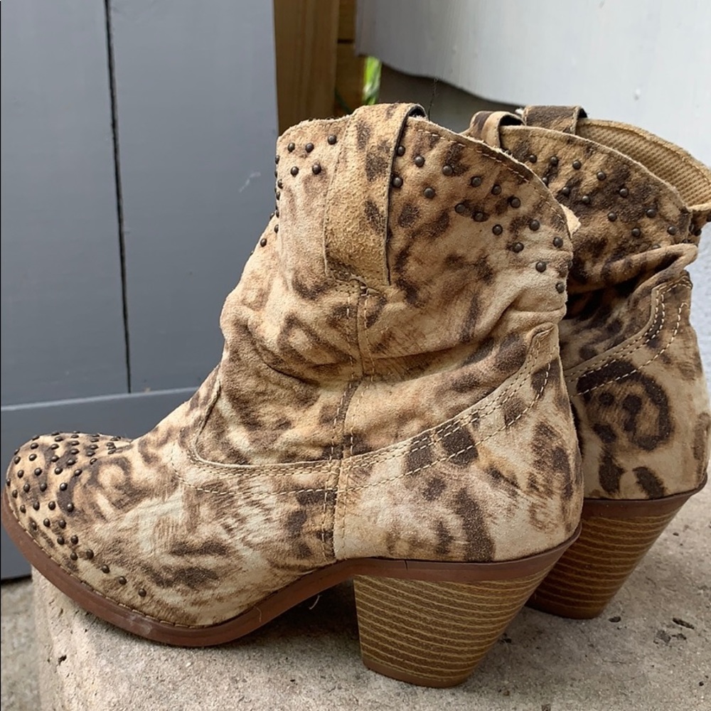 Dingo Meeow Cheetah Boots